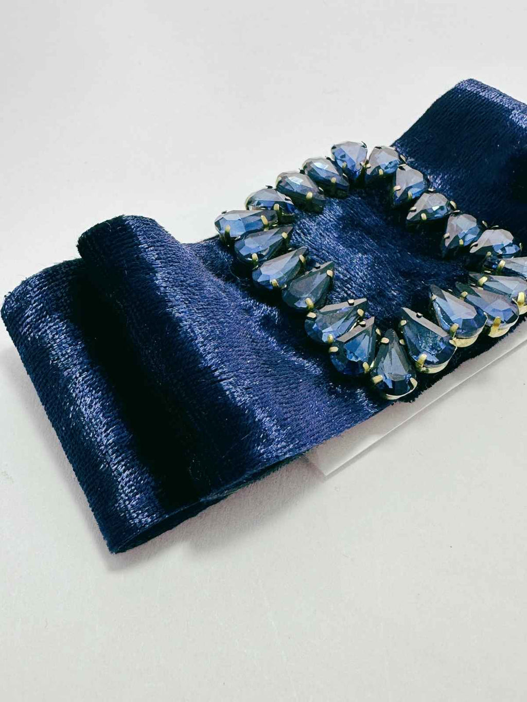 closeup of blue velvet Victoria bow by loveknots