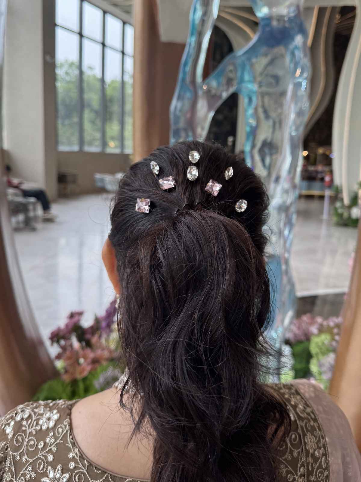 crystal-pins-pink