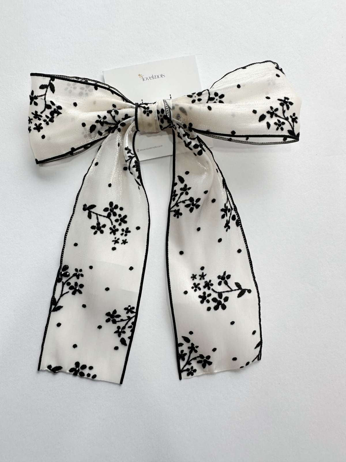 gardenia bow by loveknots