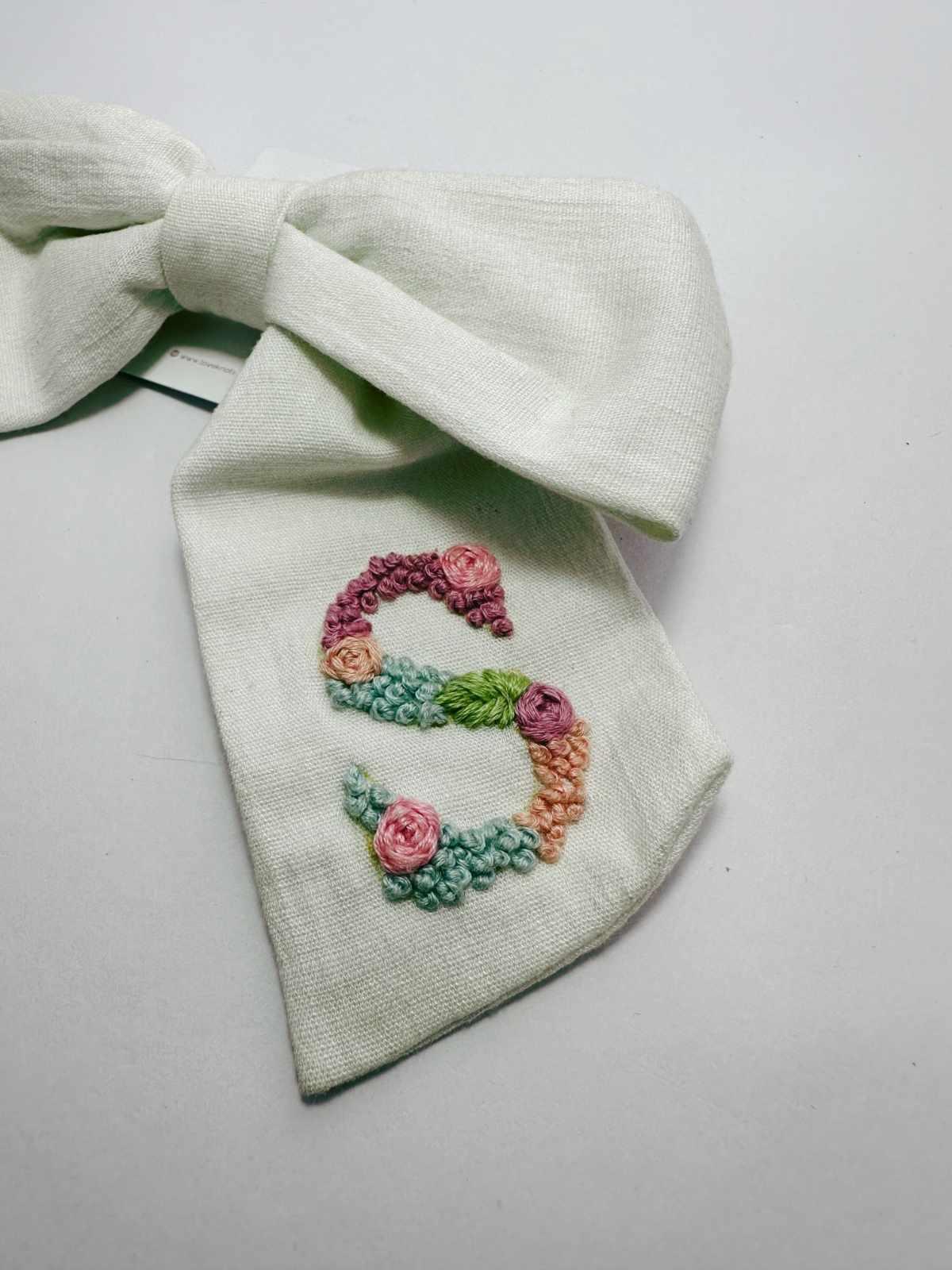s letter hand embroidery initial bow by loveknots